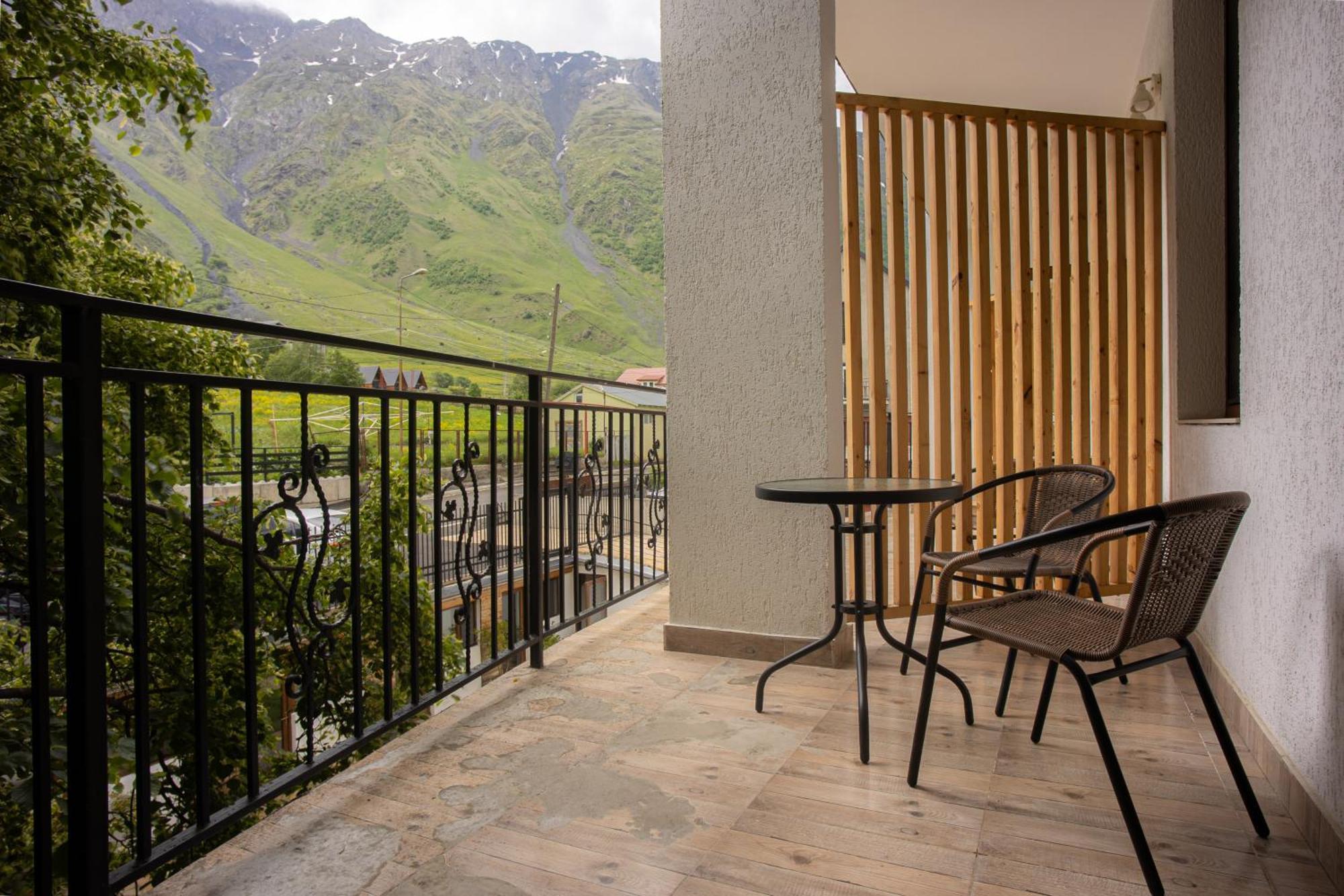 Mood Hotel Kazbegi Zewnętrze zdjęcie